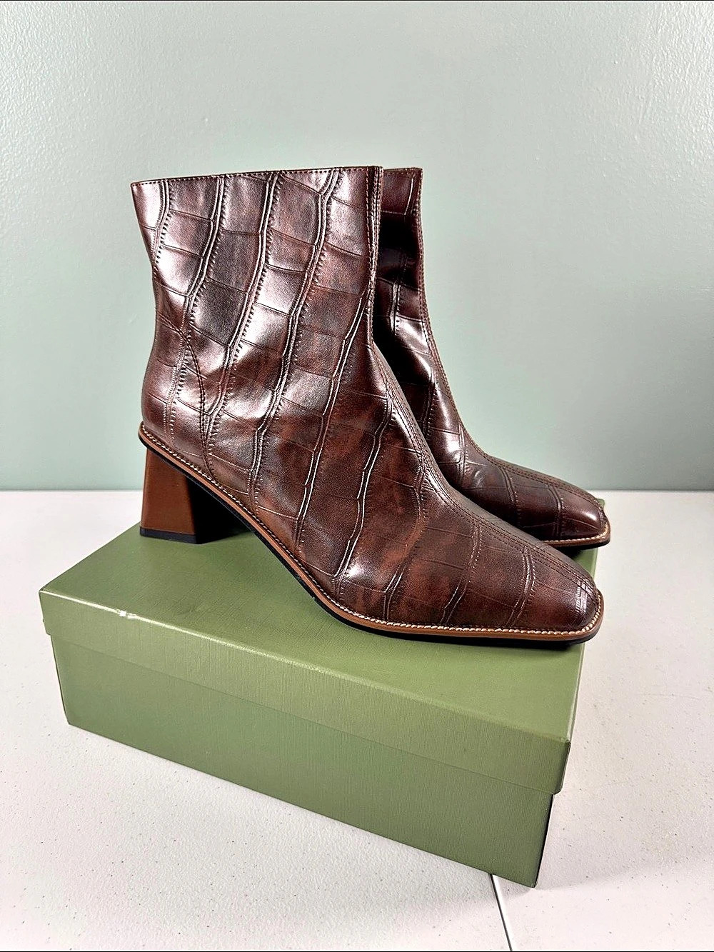 Vagabond Brown Crocodile-Embossed Heeled Ankle Boots